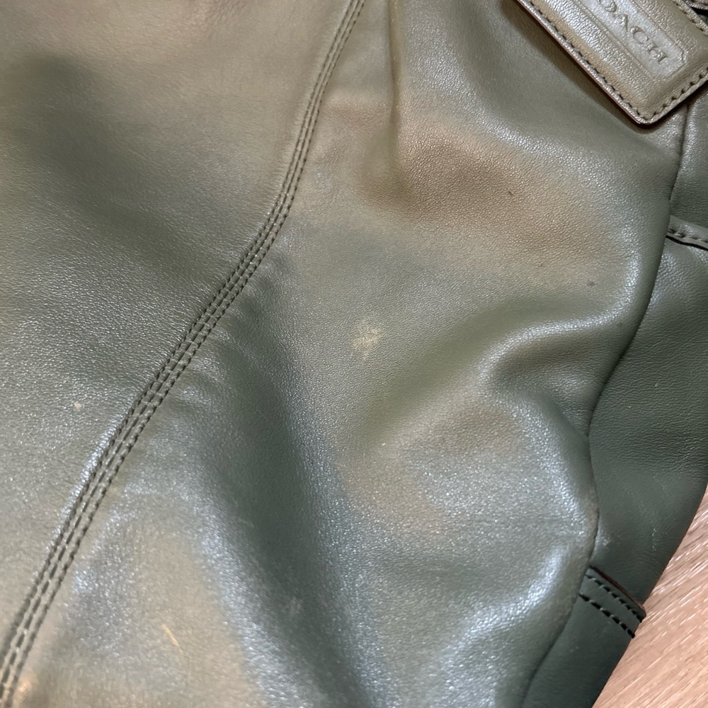 Coach Olive Green Leather Tote | Large Zip Top Shoulder Bag - Picture 11 of 16